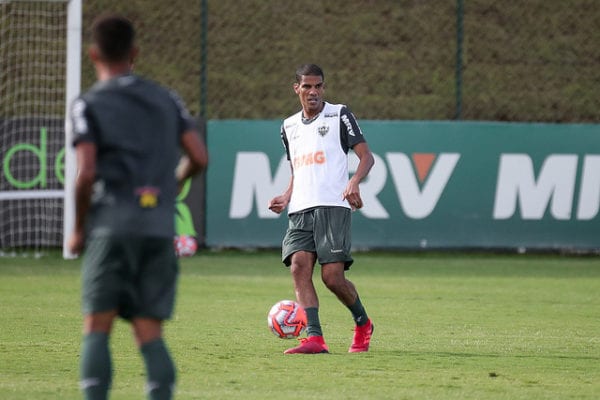 Mineiro: De olho na Libertadores, Levir confirma Atlético-MG reserva para sábado