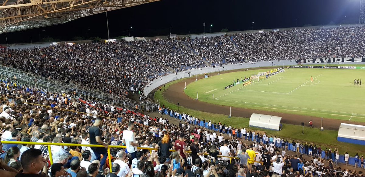 Copa do Brasil: Mesmo classificado, Carille concorda com vaias ao Corinthians