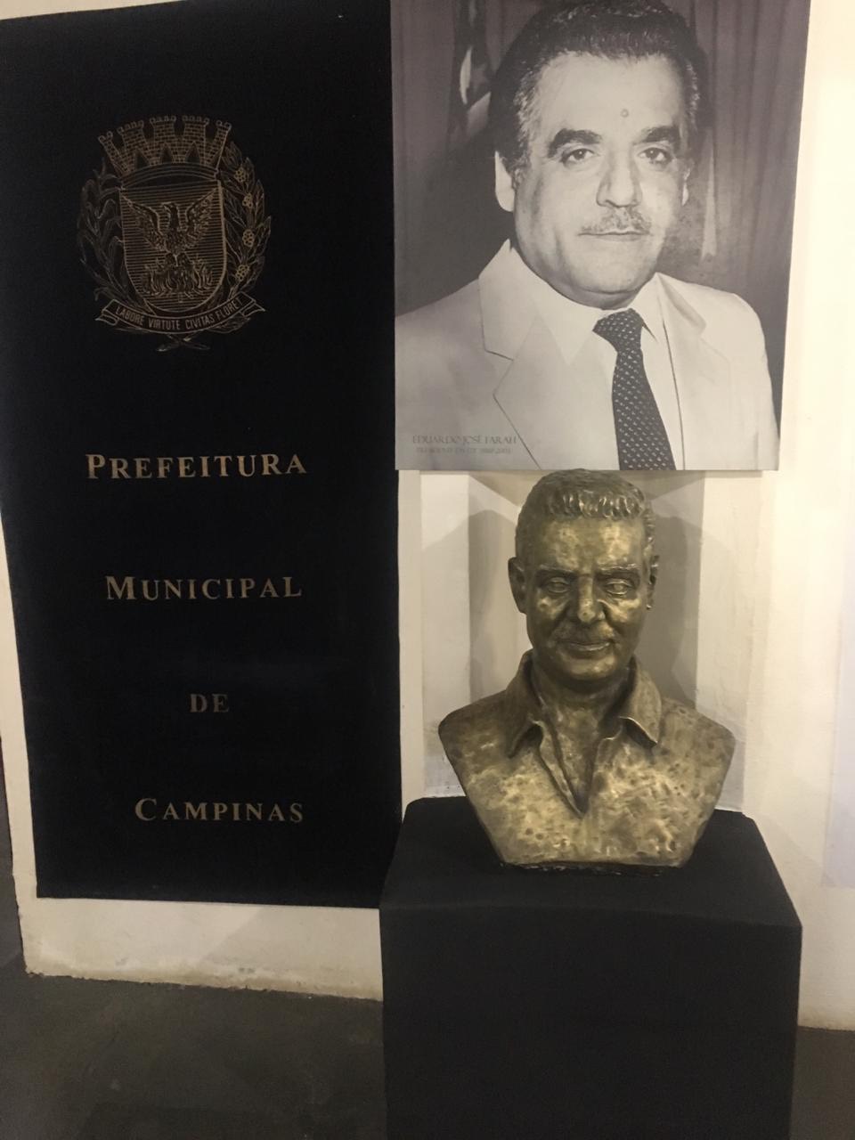 Museu do Esporte de Campinas ganha busto de grande ex-presidente do Guarani e FPF