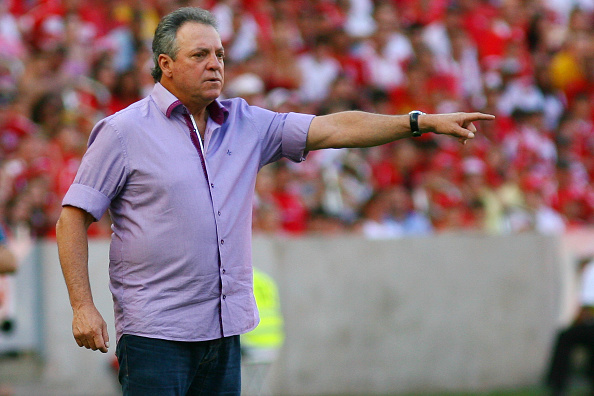 Abel se solidariza com vítimas de incêndio no CT do Flamengo: ‘Sei o que é isso’