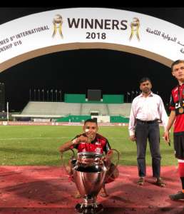 Destaque contra o Real Madrid lamenta perda de companheiros no Ninho do Urubu