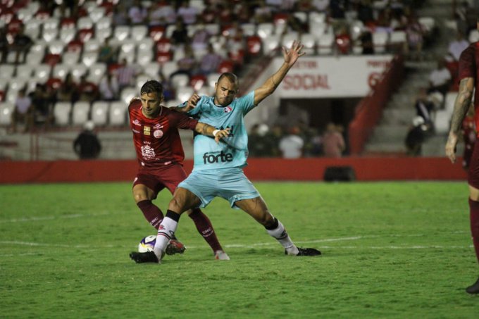 Náutico e Santa Cruz fizeram duelo interessante e empataram por 2 a 2. Foto: Rodrigo Baltar/Santa Cruz FC - Rodrigo Baltar/Santa Cruz FC