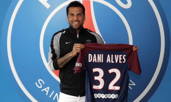 Liga dos Campeões: Daniel Alves analisa PSG antes de encarar o United