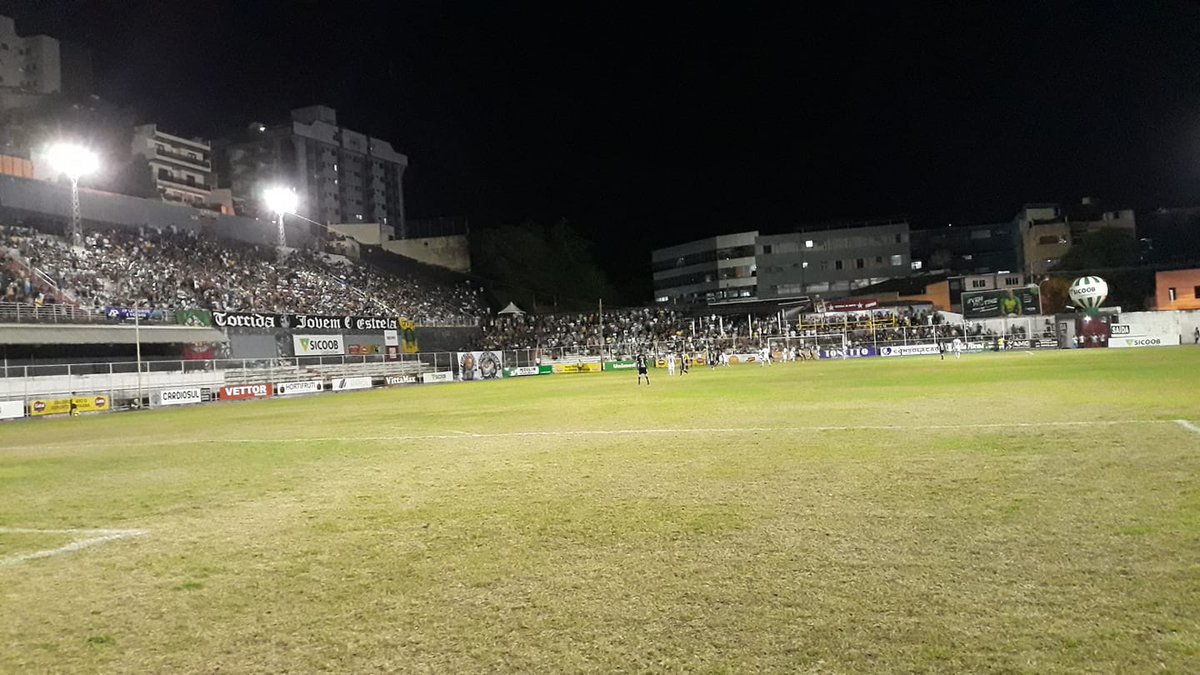 CAPIXABA: Real Noroeste vence ‘duelo dos líderes’ e segue com 100% de aproveitamento