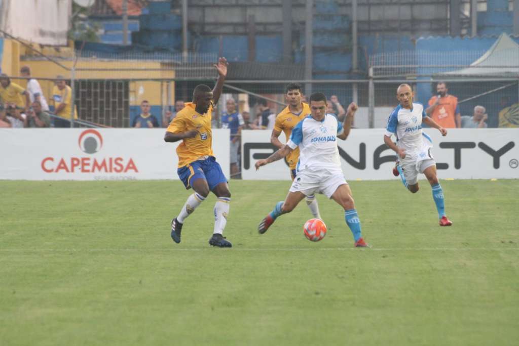 Pelotas e Novo Hamburgo empatam no Gaúcho - Elenise Martins/ ECNH