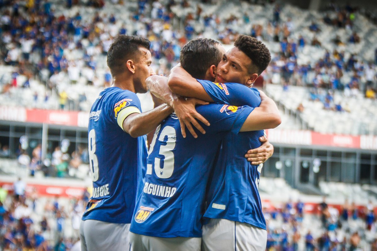 Conselho do Cruzeiro aprova proposta de empréstimo de R$ 300 milhões com fundo