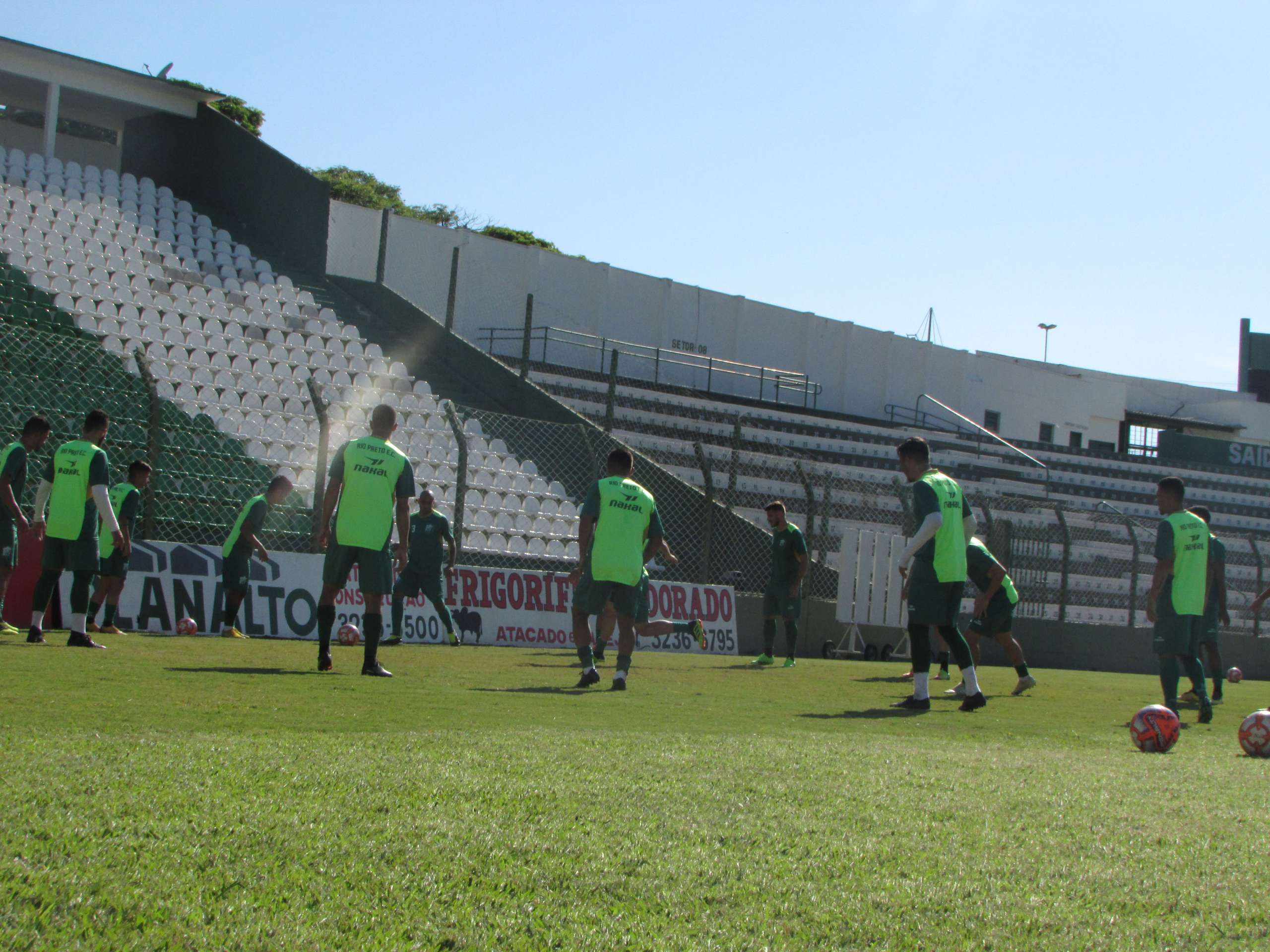Rio Preto x EC São Bernardo – Jacaré e Cachorrão fazendo jogo de seis pontos pelo G8