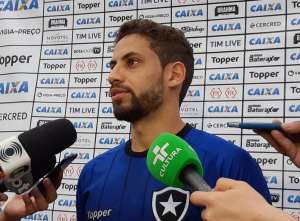 Copa do Brasil: Zagueiro diz que Botafogo deixou Taça Guanabara 