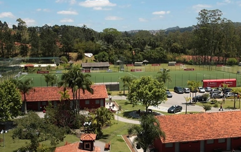 Prefeitura de SP convoca clubes para fazer avaliação dos alojamentos da base