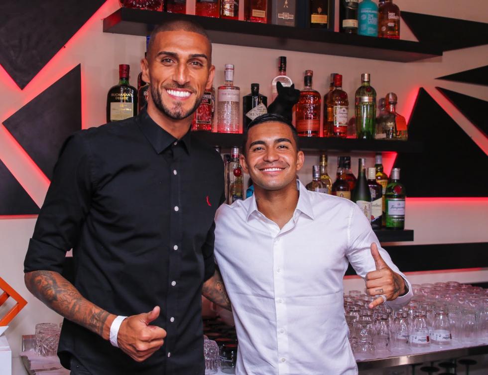 Amigos dos tempos de Palmeiras, Dudu e Rafa Marques inauguram bar gourmet em São Paulo