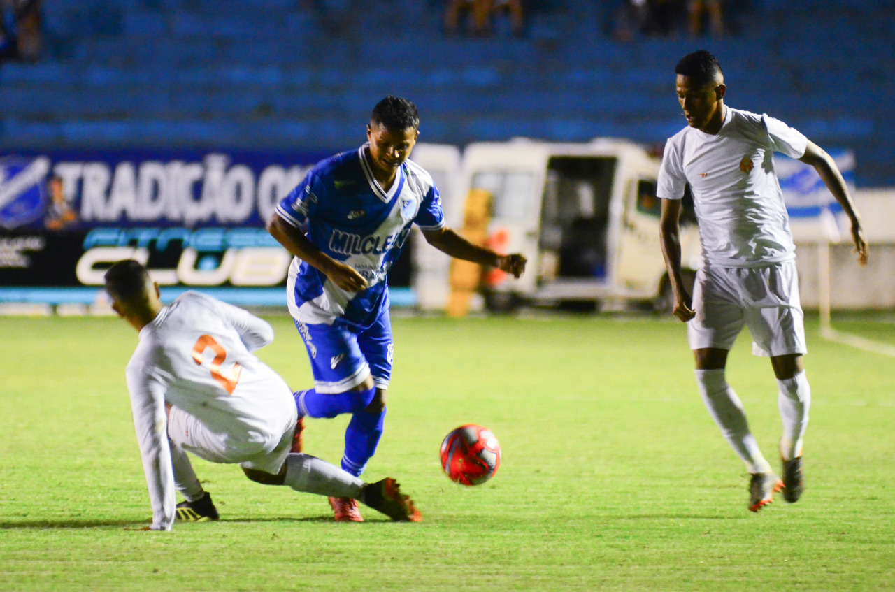 Taubaté 1 x 1 Atibaia – Burro tropeça de novo e Falcão segue sem vencer