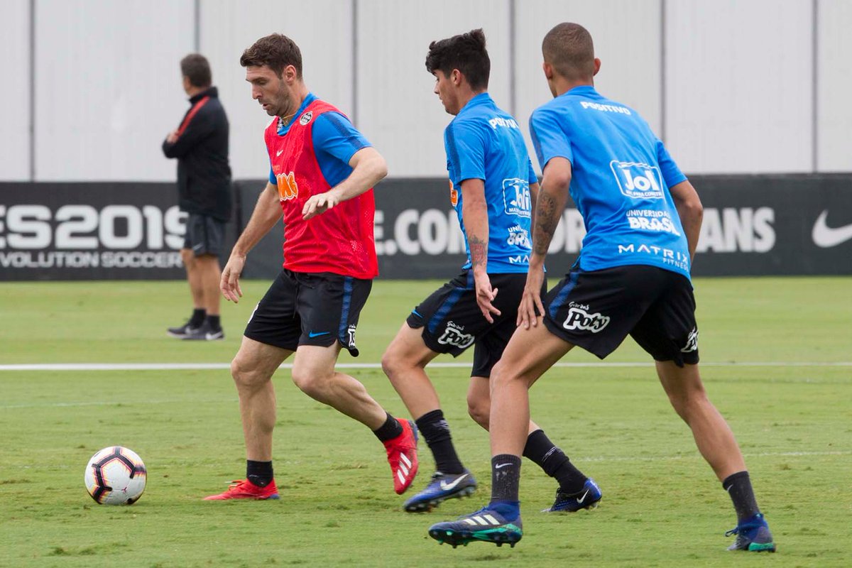 Sul-Americana: No ‘maior desafio’ de Carille em seu retorno, Corinthians enfrenta o Racing