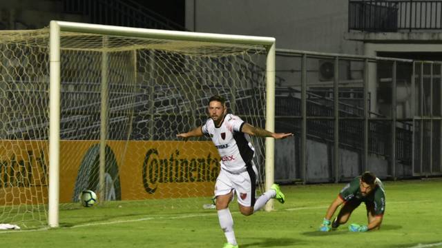 Fast Clube-AM 1 x 6 Oeste – Rubrão mantém escrita e passa de fase