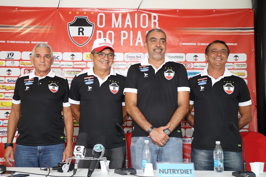 Piauiense: Flávio Araújo é apresentado e mira retorno à competições nacionais