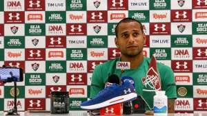 Carioca: 'Vamos dar a vida pelo Flu', diz goleiro Rodolfo ao projetar final contra o Vasco