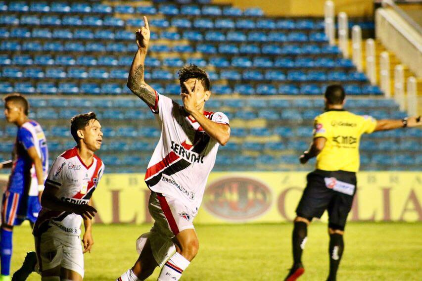 Ferroviário sofre, mas vence o Barbalha no Campeonato Cearense. Foto: Divulgação/Ferroviário AC - Divulgação/Ferroviário AC