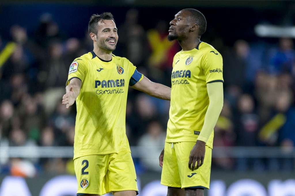 Após 10 jogos sem vitórias no Espanhol, Villarreal ganha do Sevilla por 3 a 0