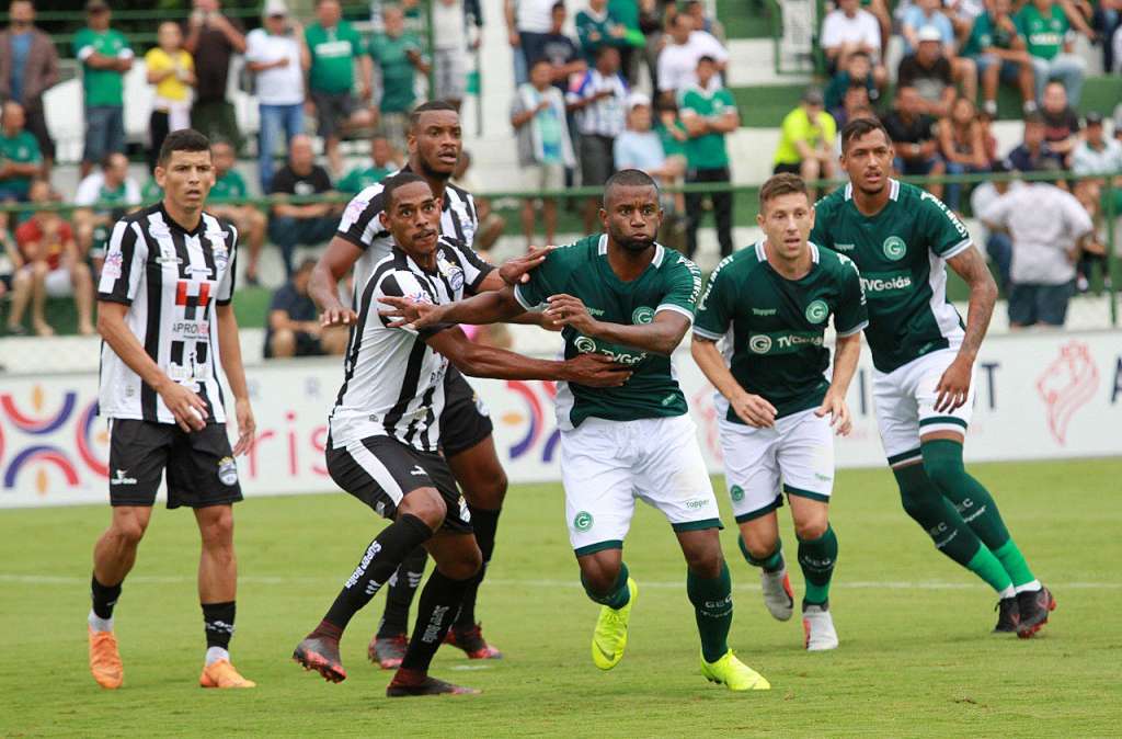 Goiás vence o clássico, segue imbatível e Atlético-GO decepciona no Goiano