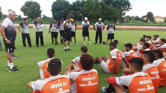 Piauiense: Flávio Araújo estreia com vitória no River