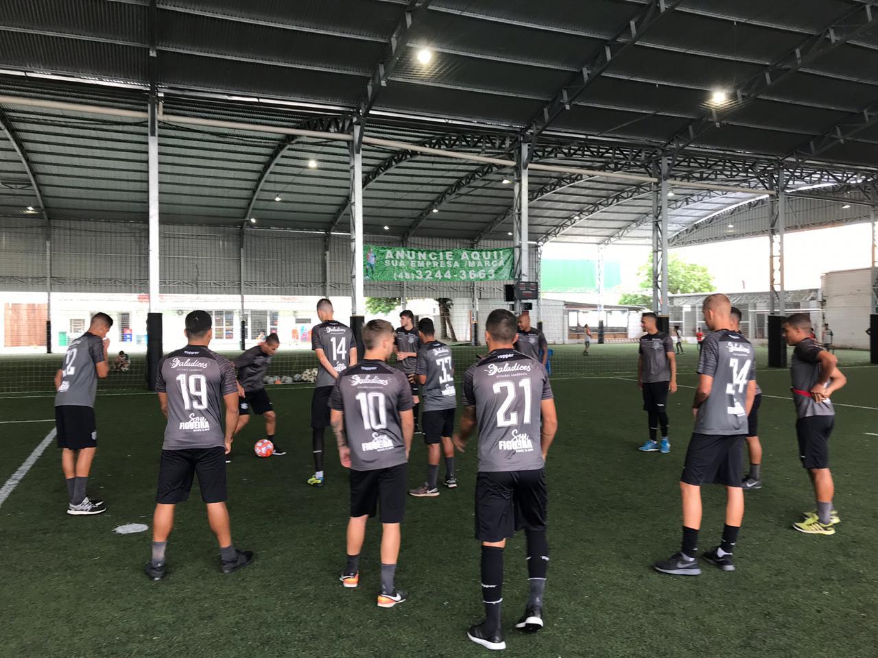 Figueirense embarca para viagem mais desgastante em maratona fora de casa