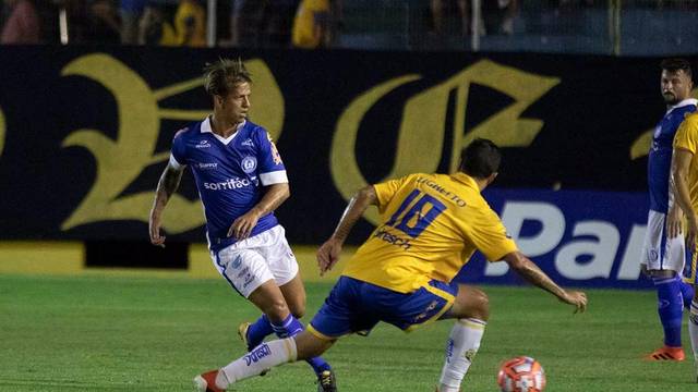 GAÚCHO: Pelotas bate Aimoré e pula para o quarto lugar