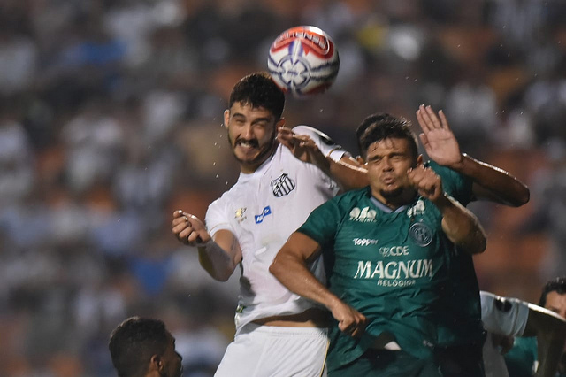 Paulistão: Osmar Loss elogia Guarani e vê time de ‘igual pra igual’ com o Santos