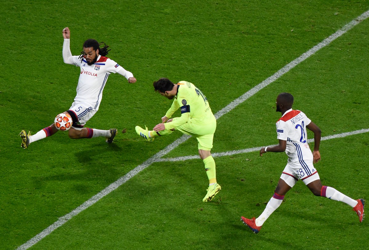 LIGA DOS CAMPEÕES: Barcelona fica no 0 a 0 com o Lyon e deixa decisão da vaga aberta