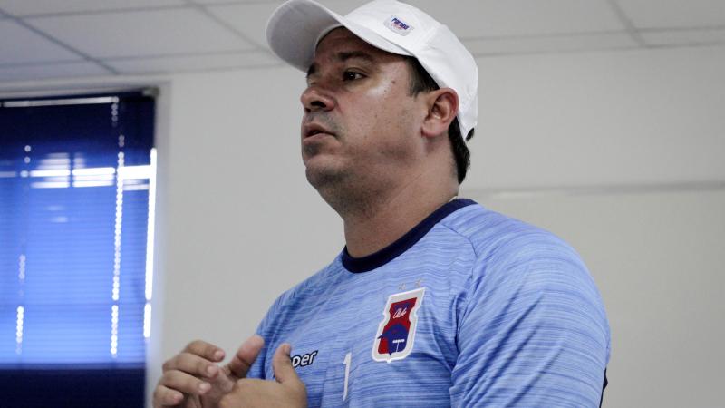 Dado Cavacanti lamenta chances perdidas e eliminação do Paraná na Copa do Brasil