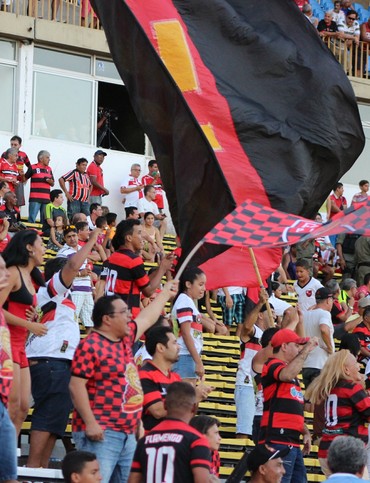 Piauiense: Zagueiro do Piauí diz ter sido chamado de “macaco” por torcedor do Flamengo