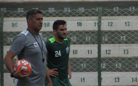Paulo Cezar Catanoce treina o Rio Preto - Foto: Lucas Moraes / Assessiva