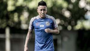 Cueva se diz adaptado ao Santos e espera manter retrospecto em clássicos