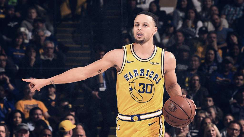 Líderes de Conferências, Warriors e Bucks vencem no retorno da NBA