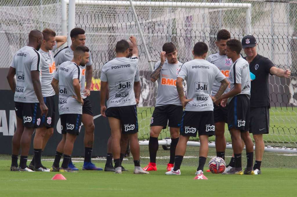 A tendência é que o Corinthians seja bastante modificado para o jogo contra o Botafogo