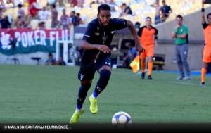 Cruzeiro e Grêmio demonstram interesse em atacante do Fluminense