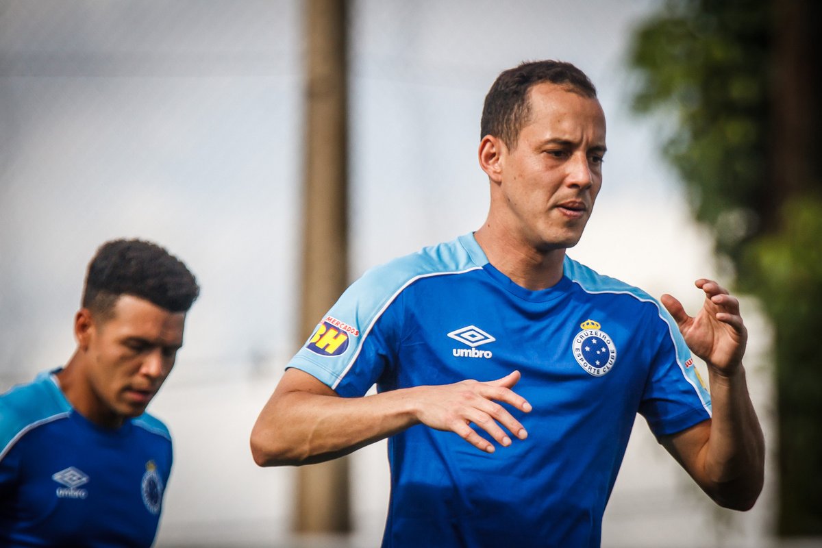 Rodriguinho celebra início no Cruzeiro e admite pensamento na Libertadores