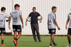 Defesa do Corinthians de Carille em 2019 é tão falha quanto a de Jair Ventura