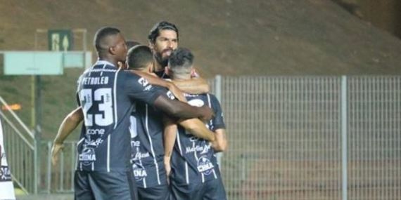 CAPIXABA: Com gol e assistência de Loco Abreu, Rio Branco vence de virada