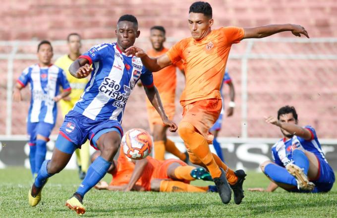Atibaia saiu na frente e abriu dois gols, mas o Nacional buscou o empate. Foto: Alê Vianna