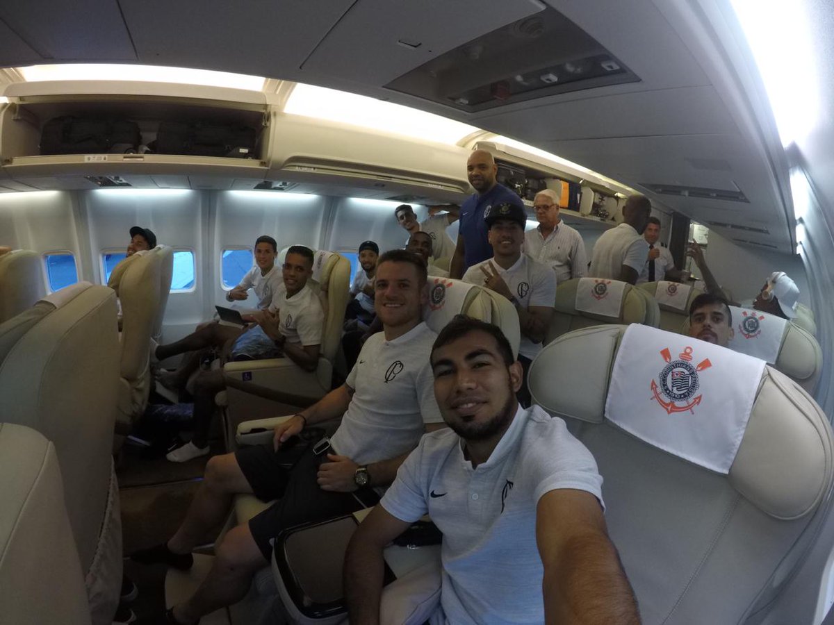 Corinthians treina pênaltis antes de viagem à Argentina para pegar o Racing