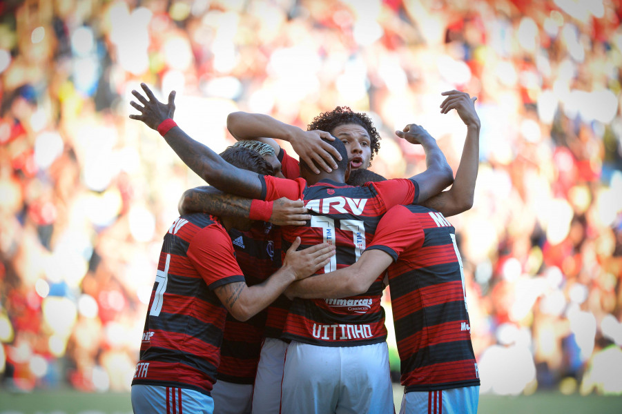 Libertadores: Com jovem de 17 anos, Flamengo divulga inscritos