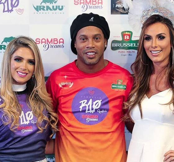 Pentacampeão, Ronaldinho Gaúcho lança camarote na Sapucaí: “Samba Dreams”