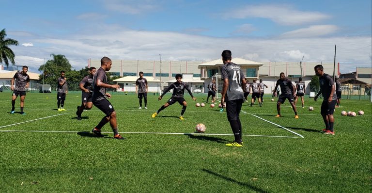 Catarinense: Após perder liderança, Figueirense trabalha com portões fechados