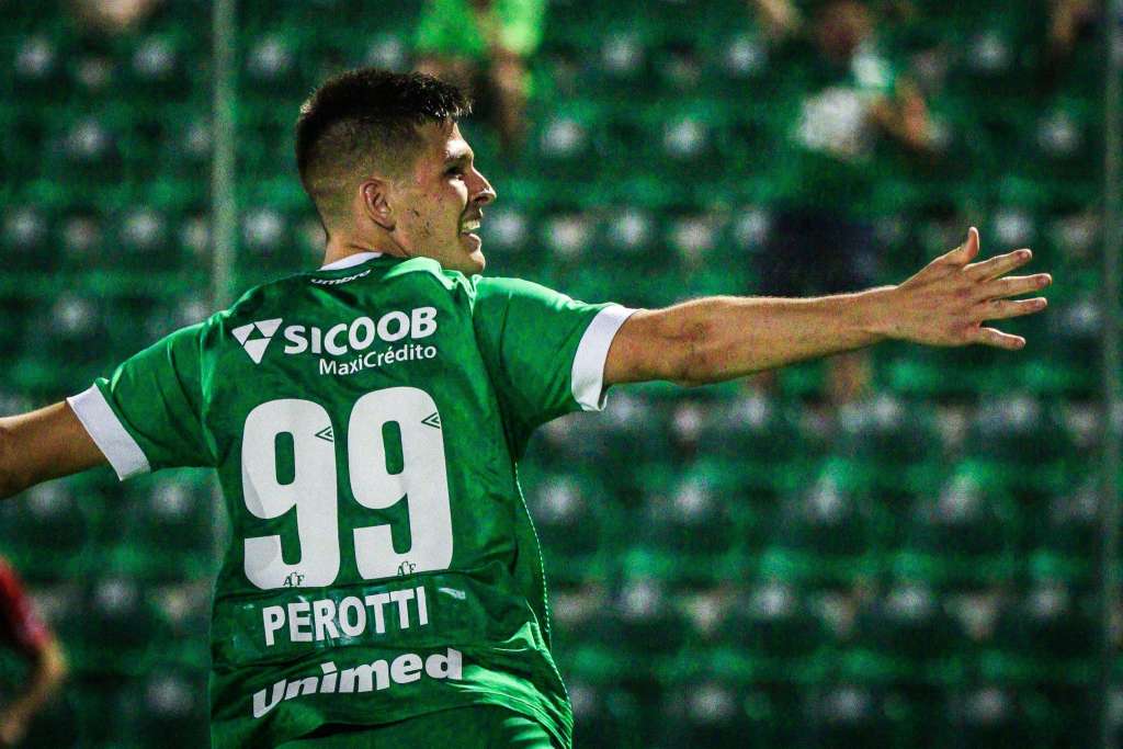 Chapecoense volta a vencer e Criciúma tropeça em casa no Catarinense