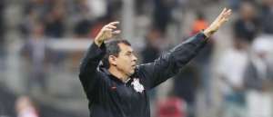 Carille comemora semana livre no Corinthians antes de clássico com o Santos