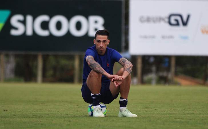 Chapecoense acerta com Rildo, busca parceria com Palmeiras e quer emprestar jogadores