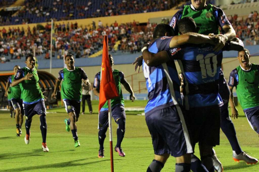 Aparecidense venceu à Ponte Preta em duelo da Copa do Brasil
