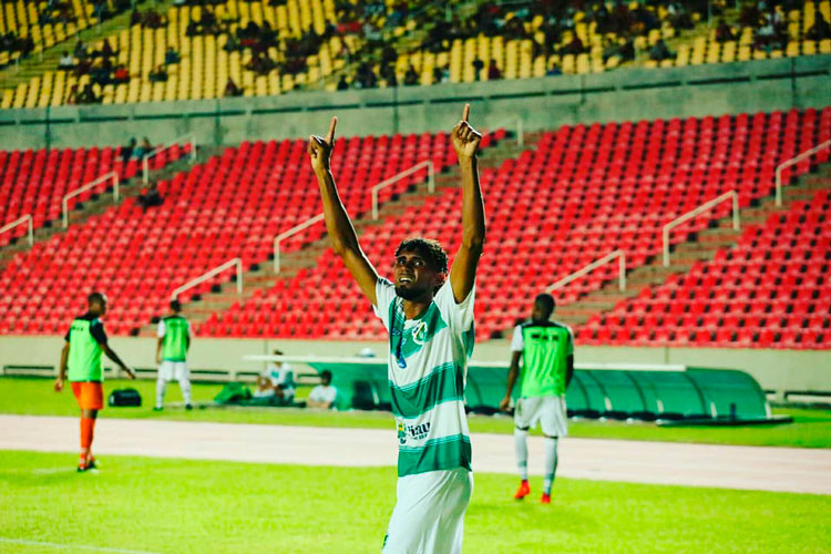 PIAUIENSE: Altos vence o Piauí fora de casa e fortalece raízes no G4