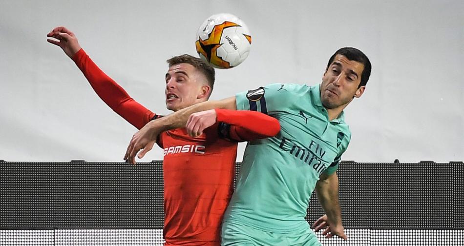 LIGA EUROPA: Com um a menos, Arsenal perde para o Rennes e se complica