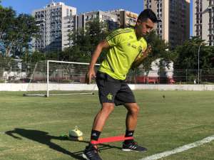 Carioca: Abel indica Flamengo com apenas um titular para clássico com o Vasco