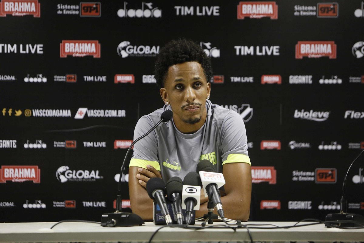 Carioca: Lucas Mineiro promete Vasco focado e com marcação especial em Diego no clássico